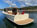 Palm Beach Motor Yachts 32 Classic Violet