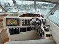 Genesis 400 Flybridge