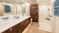Riviera 6800 Sport Yacht Platinum Edition