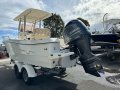 Oceania 23cc - 2018 model Powered by a Yamaha 200 HP 4 stroke