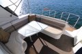 Four Winns Vista 348 with Bow Thruster