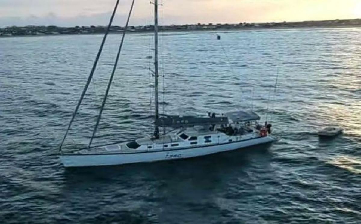 Macgregor 65 image
