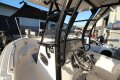 Boston Whaler 230 Outrage Centre Console