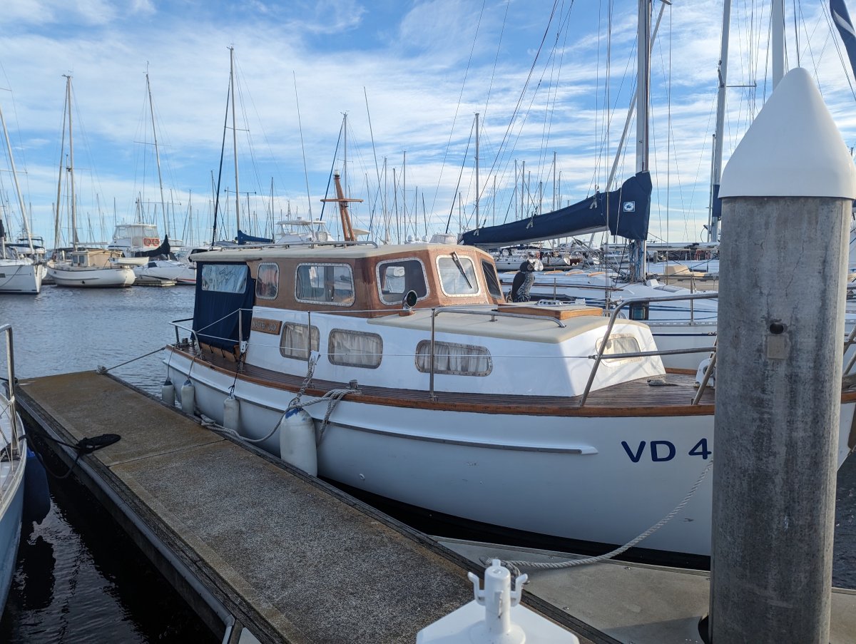 Pilot Boat 1988 Pilot House Cruiser