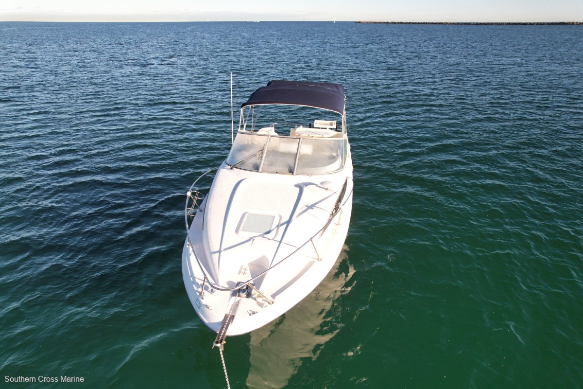 Bayliner 265 - Serviced & ready to go