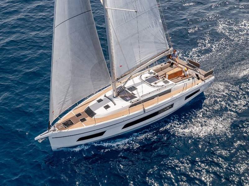 Dufour 41 Company Demonstrator