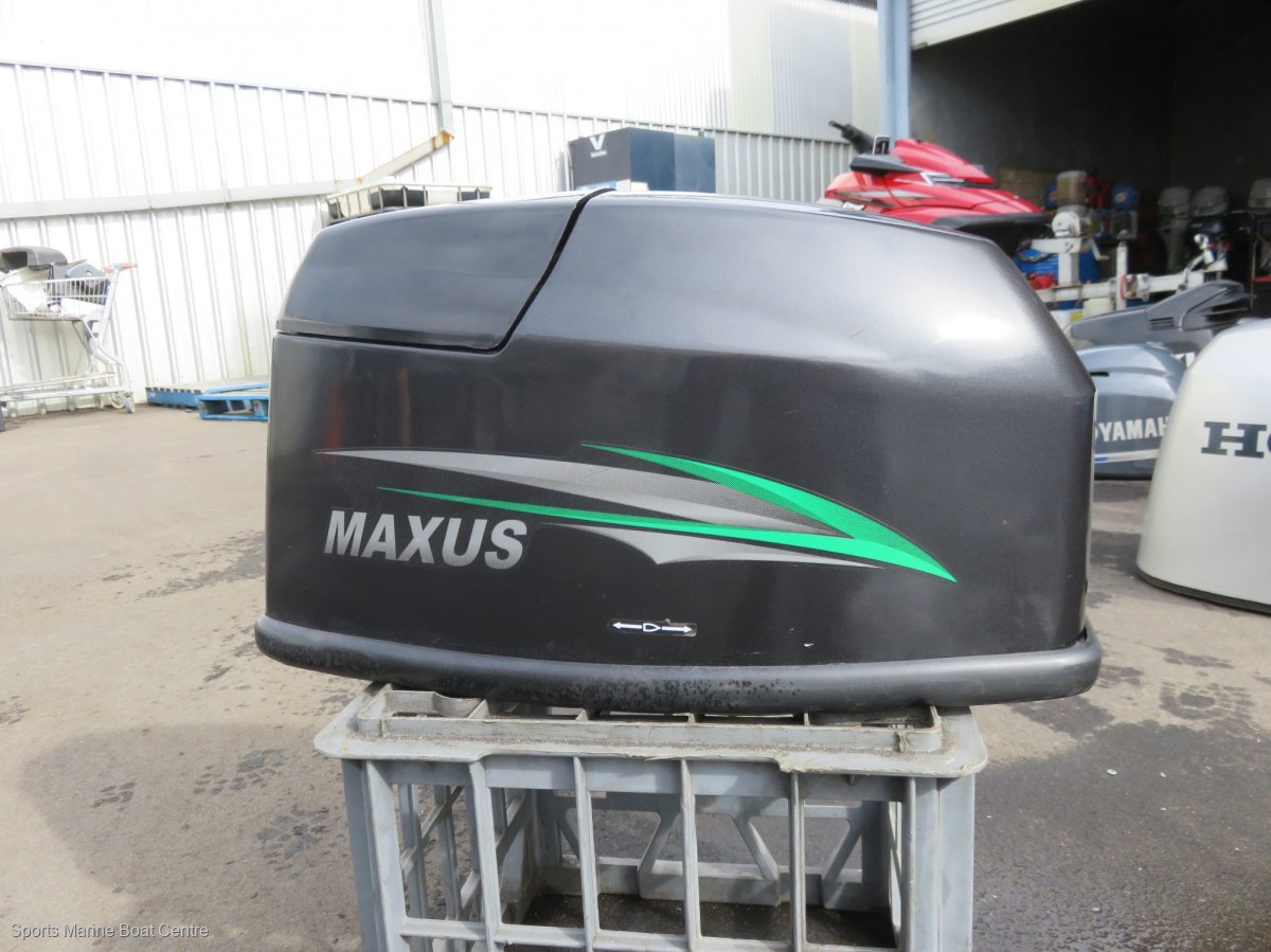 Wrecking Maxus engine cowlings