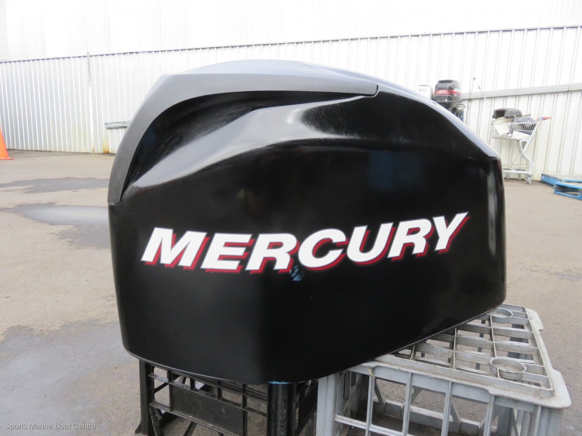Wrecking Mercury 60hp engine cowling