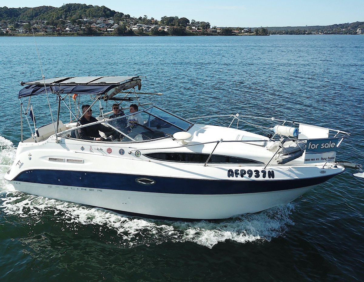 Bayliner 245 Sports Cruiser