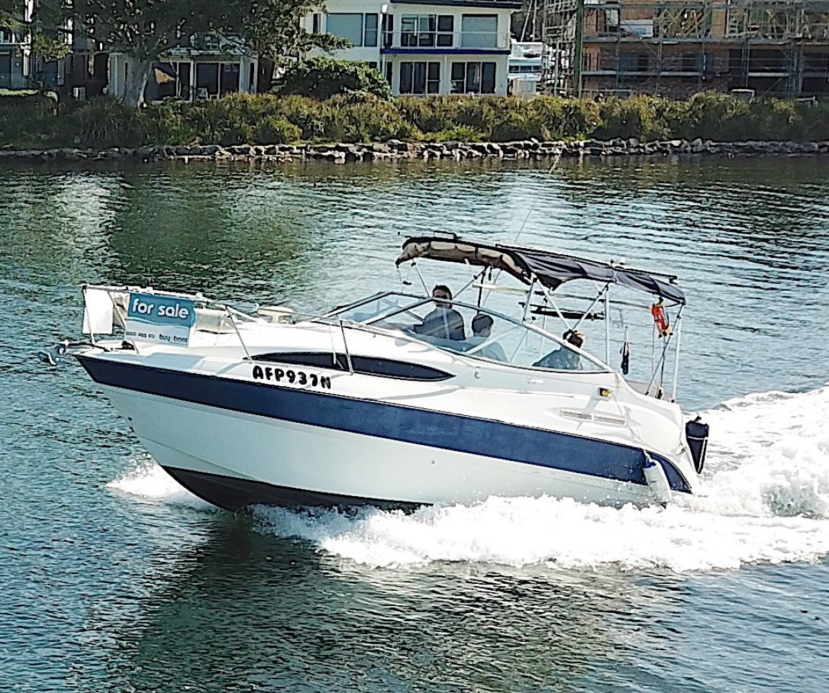 Bayliner 245 Sports Cruiser
