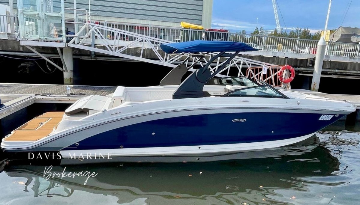 Sea Ray 270 SDX - Like New! - Inc. Dunbier Trailer:2018 Sea Ray SDX 270