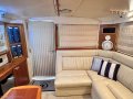 Riviera 37 Flybridge