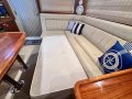 Riviera 37 Flybridge