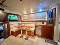 Riviera 37 Flybridge