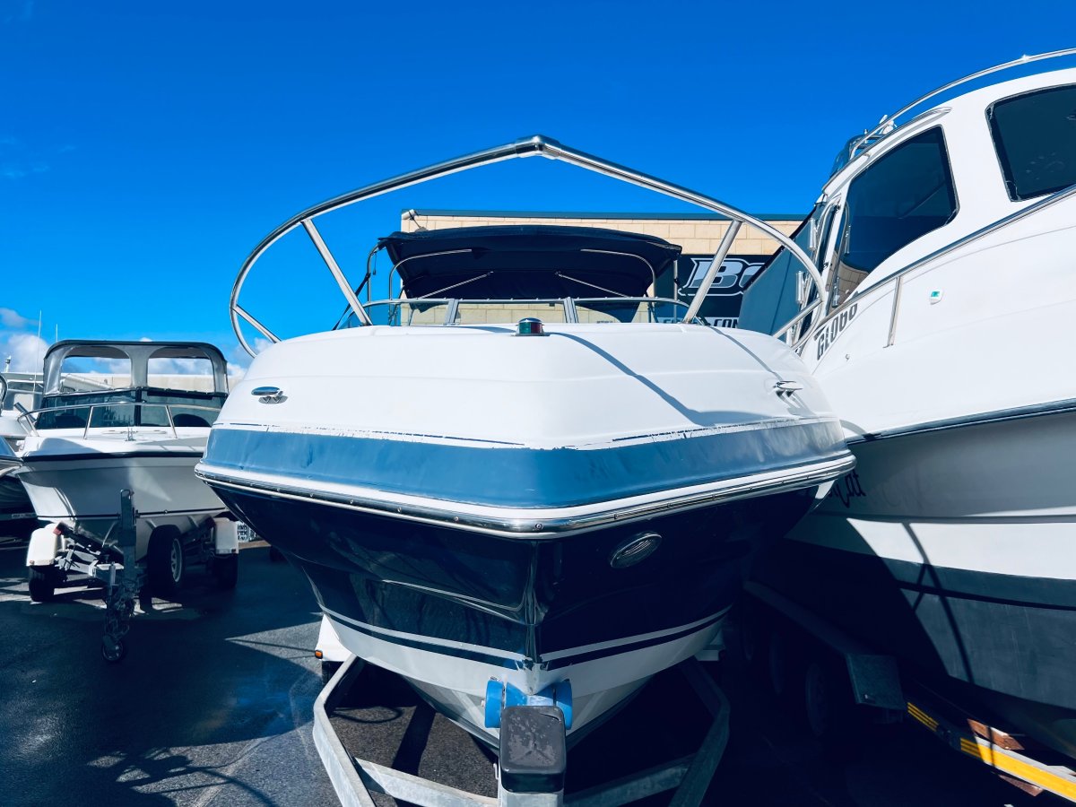 Four Winns Sundowner 245