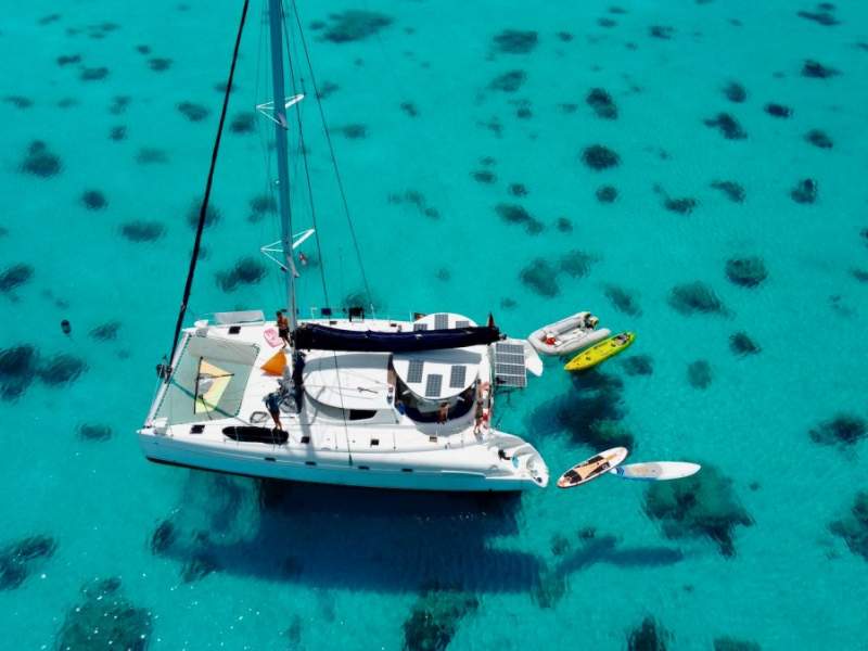 Fountaine Pajot Bahia 46 4 cabins / 4 heads version. Cruise-ready