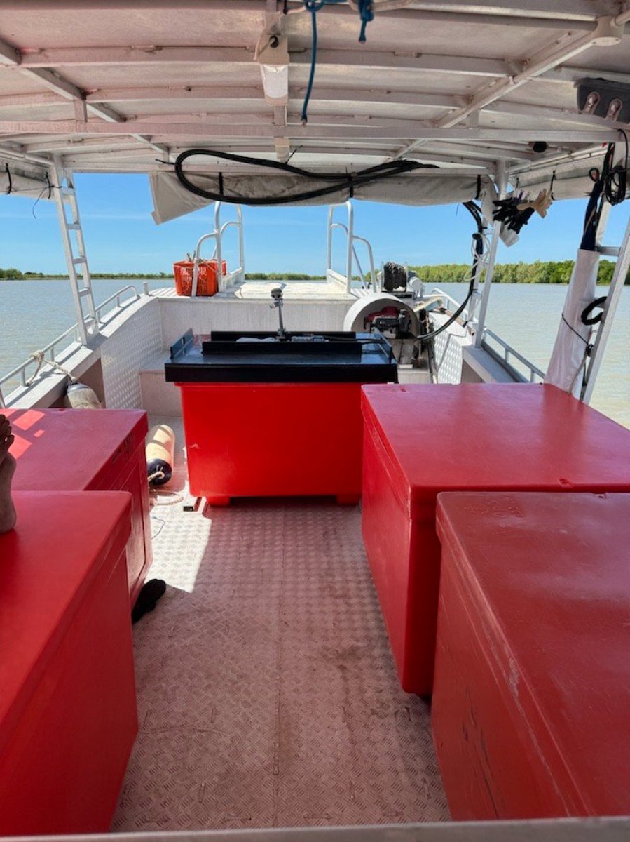 10m Aluminium Fishing Vessel:Fish bins pictured are excluded from sale
