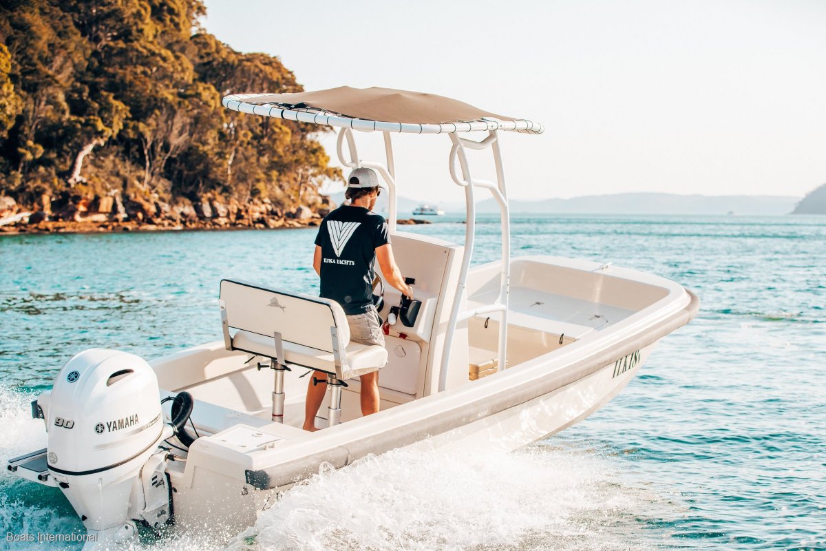Iluka 1800 Centre Console