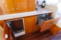 Riviera 5800 Sport Yacht