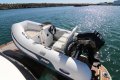 Riviera 5800 Sport Yacht