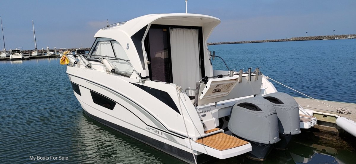 Mediterranean - European Luxury Cruiser. Bow & Stern Thrusters