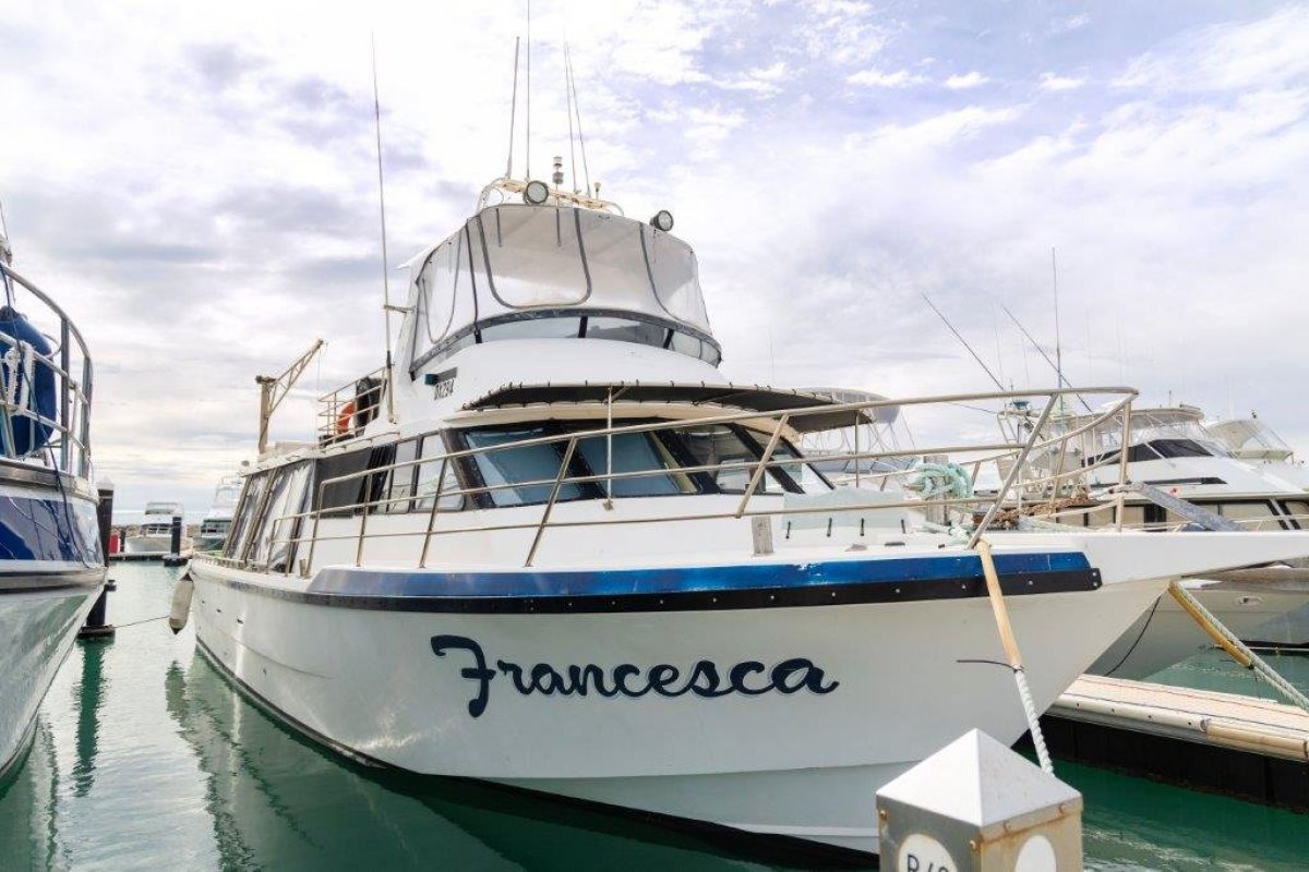 Conquest 57 Converted Cray Boat