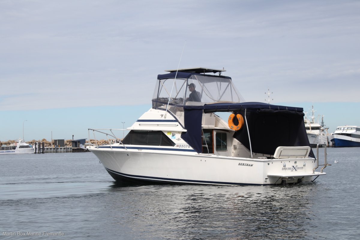Bertram 28 Flybridge With Twin 2011 Mercruisers