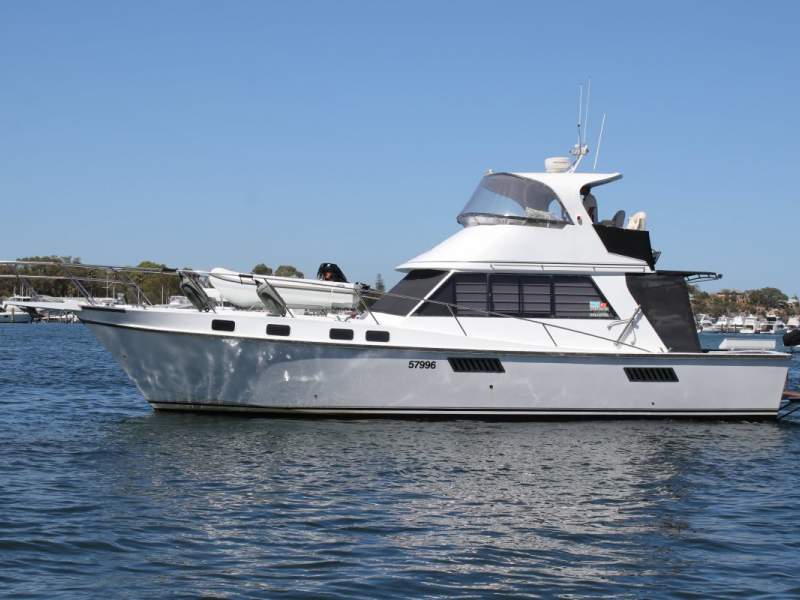 Key West 47 Flybridge Cruiser