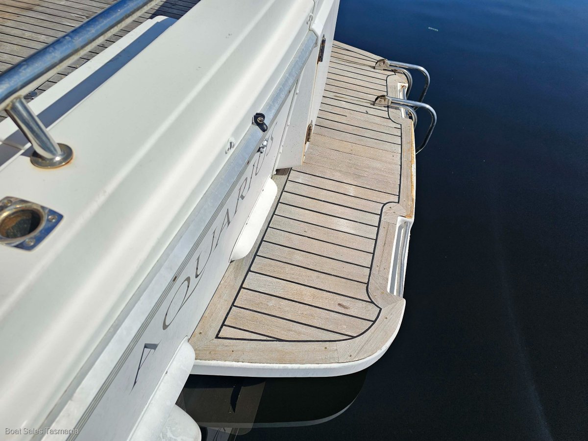 Steber 36 Flybridge Aquarius