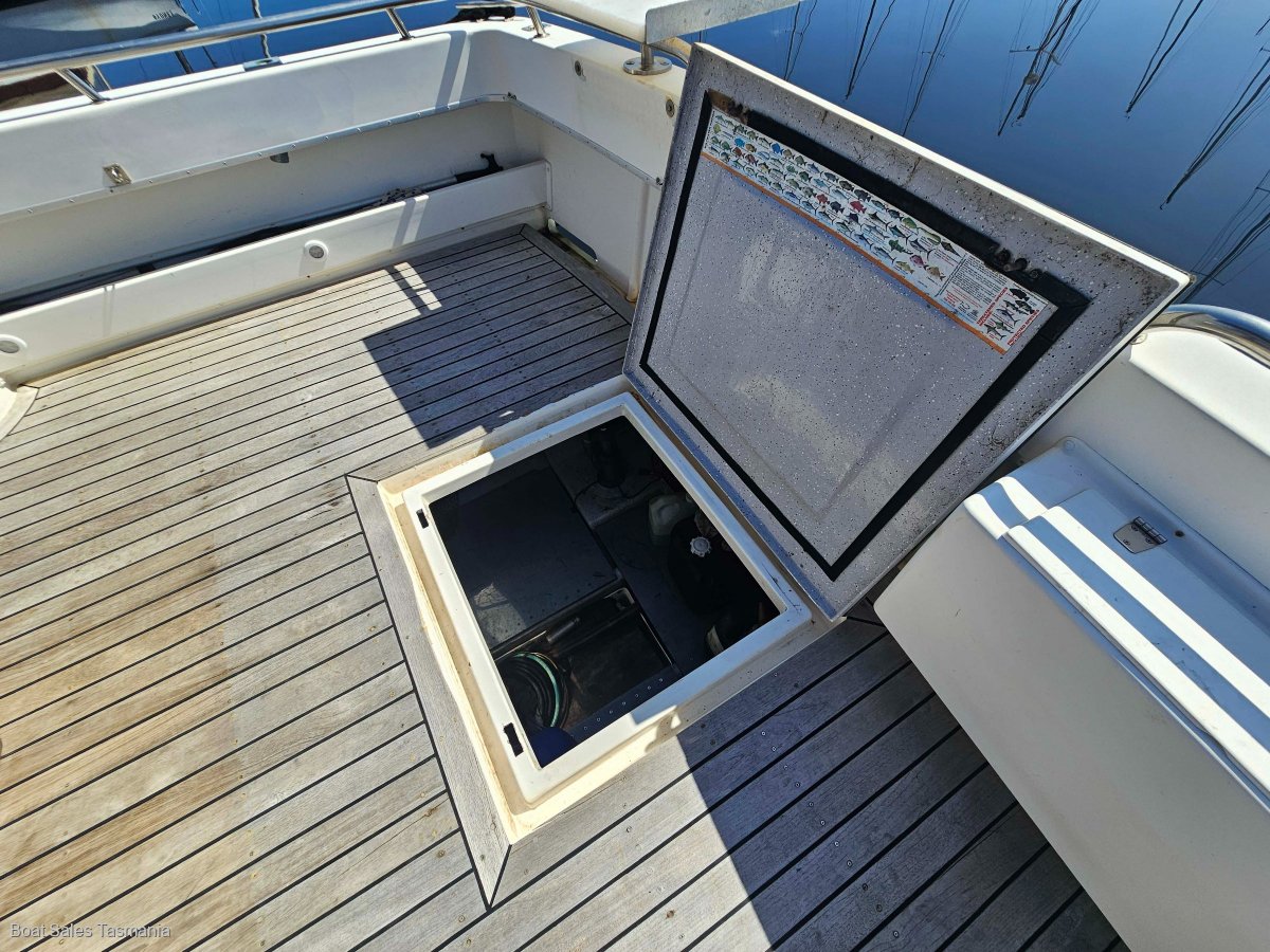 Steber 36 Flybridge Aquarius