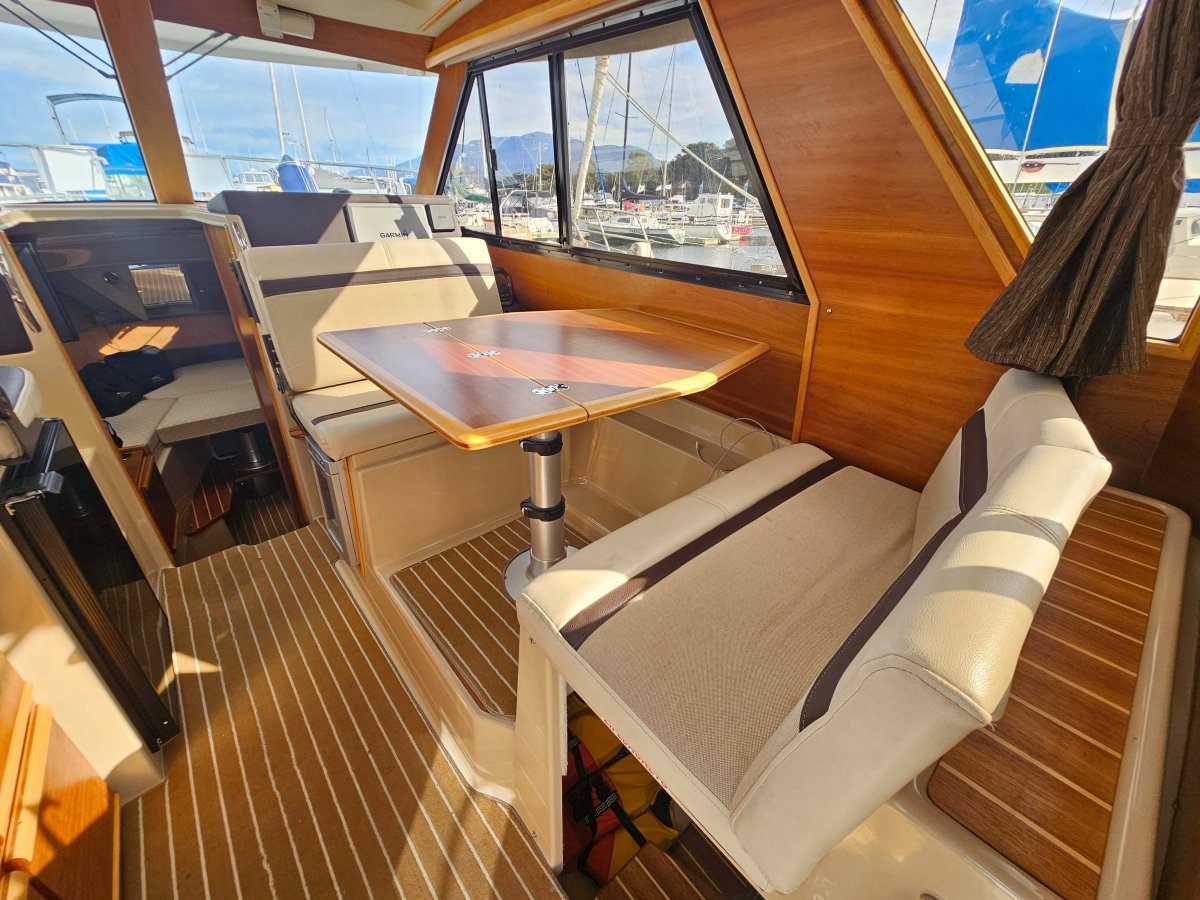 Cutwater 28 Sedan Cruiser – *** PRICED TO SELL ***