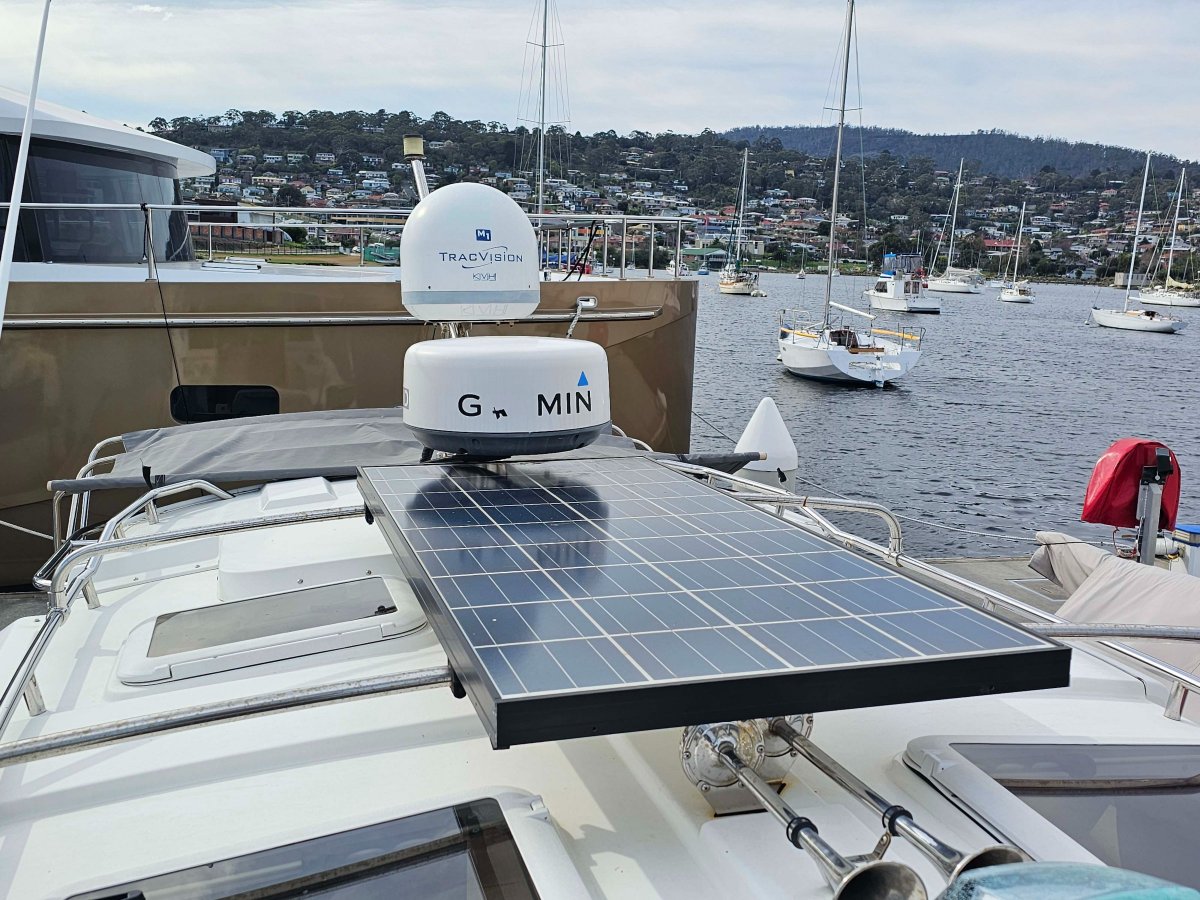 Cutwater 28 Sedan Cruiser – *** PRICED TO SELL ***