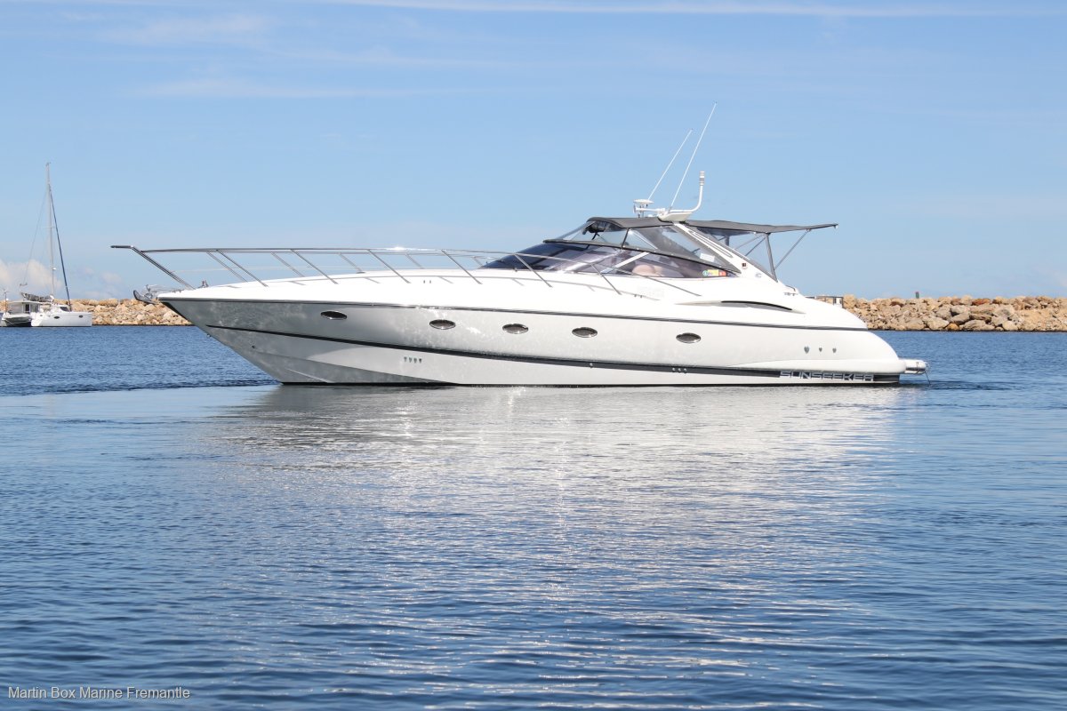 Sunseeker Camargue 44 PRICED TO CLEAR