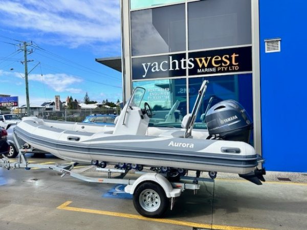 Adventure Inflatables Aurora V550 CENTRE CONSOLE - CURRENTLY IN STOCK !!