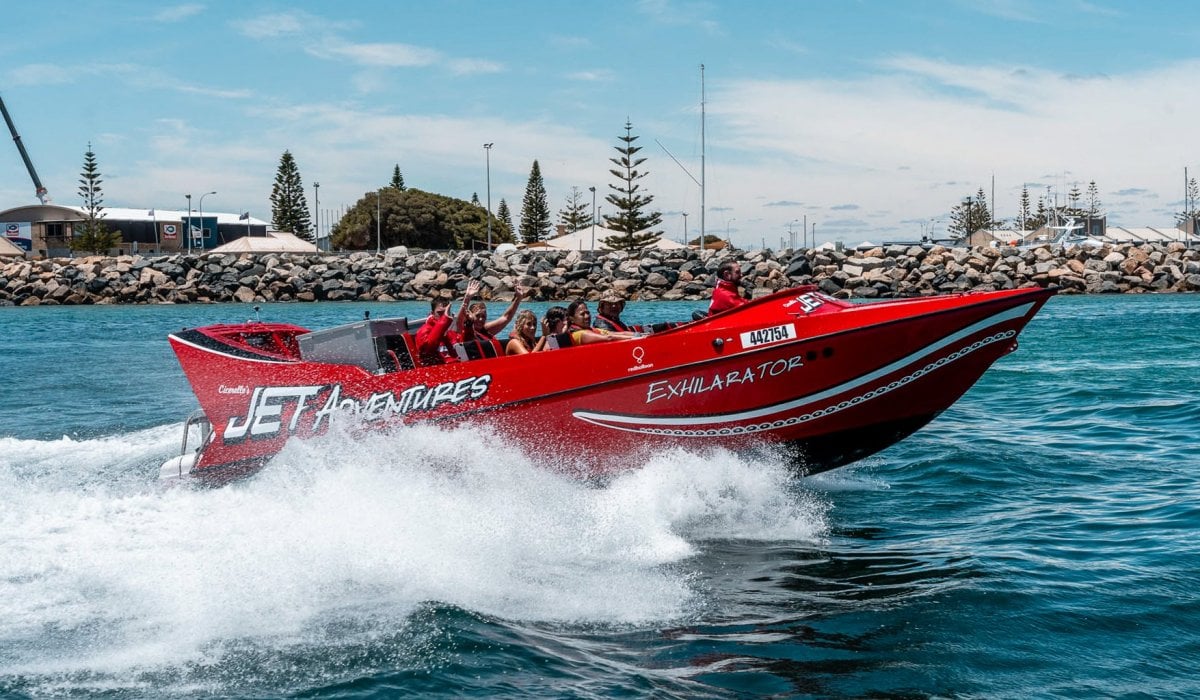 Kwikkraft 7.49m Jet Boat