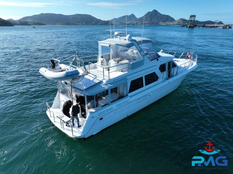 Navigator 5300 Classic Pilothouse