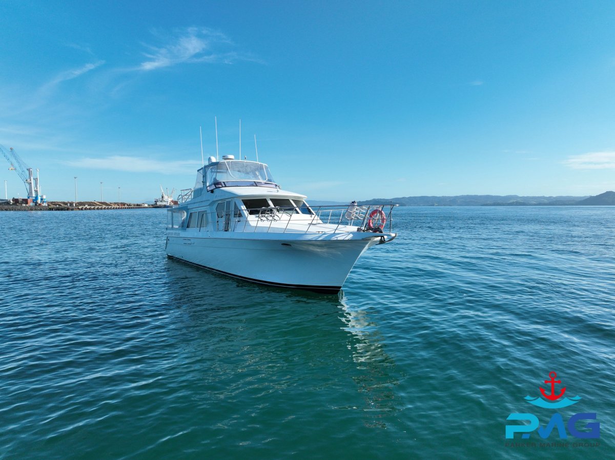 Navigator 5300 Classic Pilothouse
