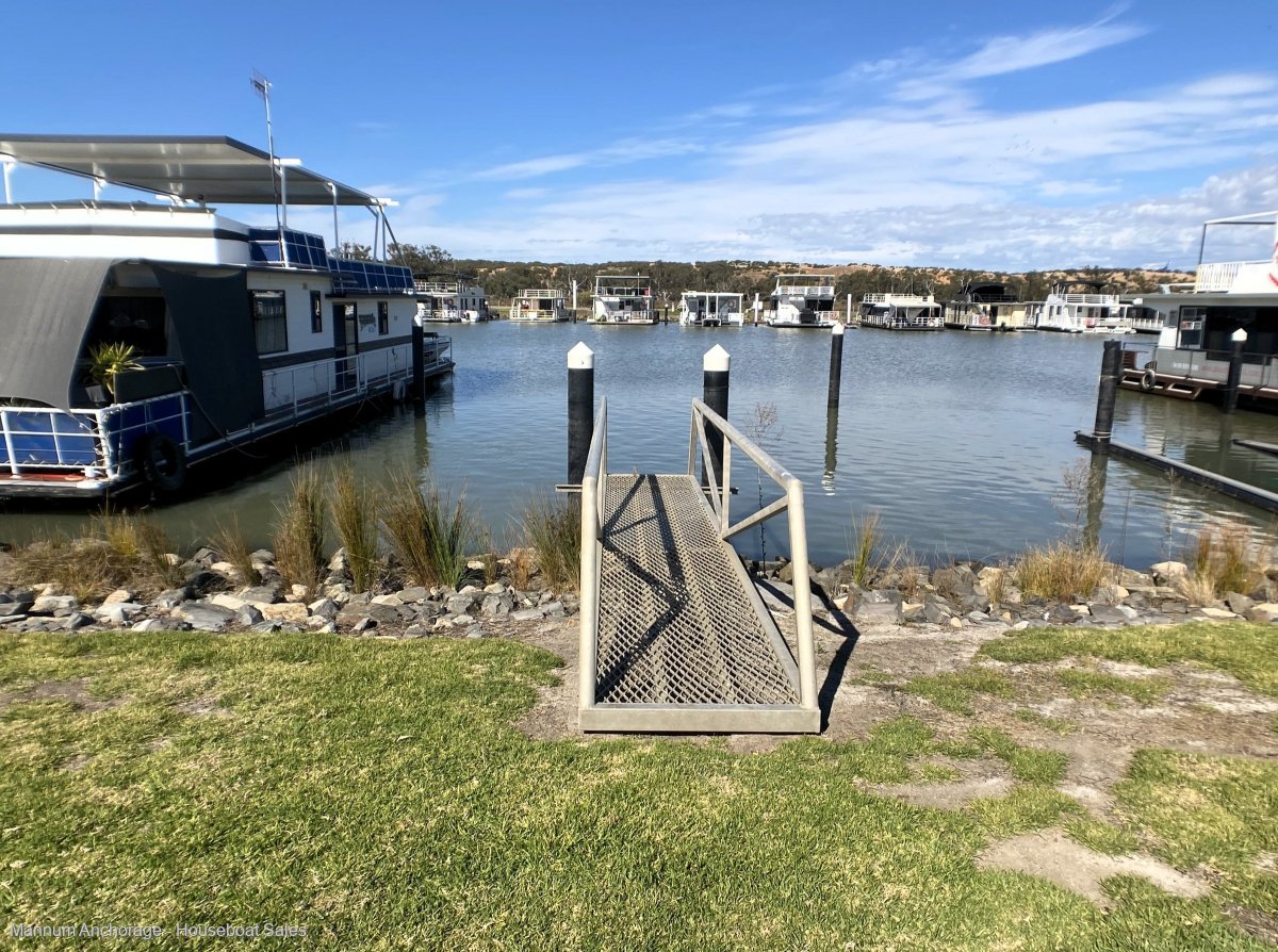 Mannum Waters 10M Berth Sale Location Location Location