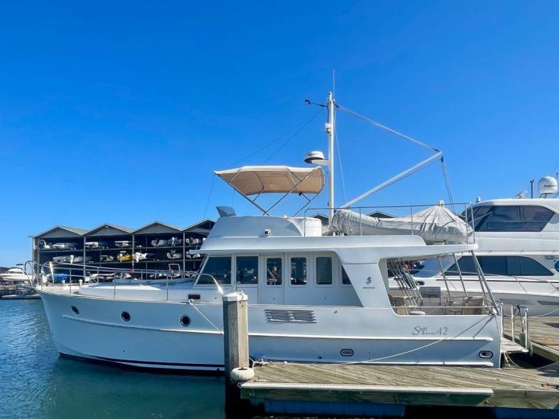 Beneteau Swift Trawler 42