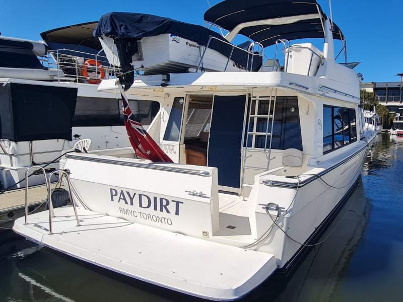 Bayliner 4788 Pilothouse