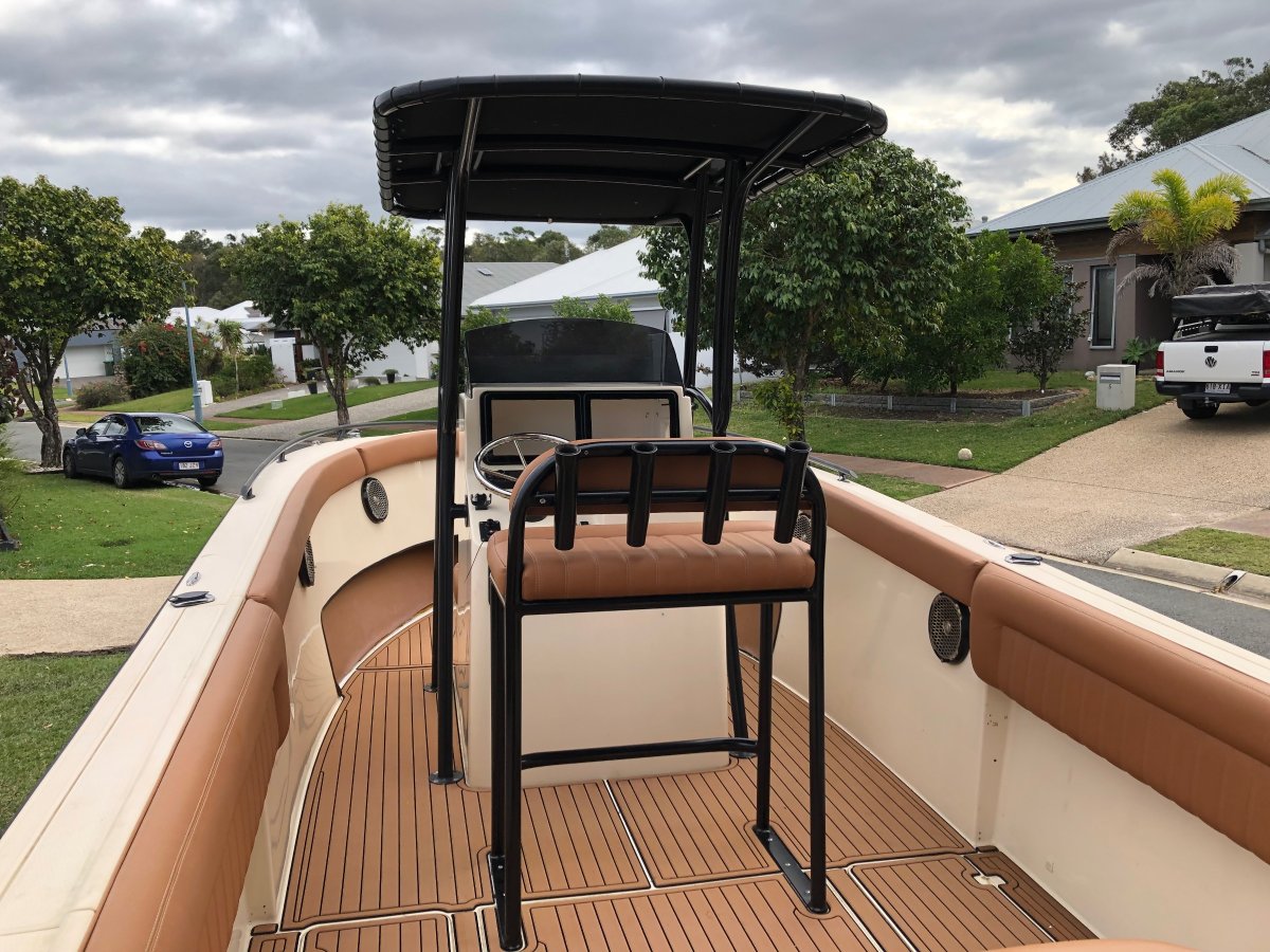 VMax 24 Offshore Sportfisher