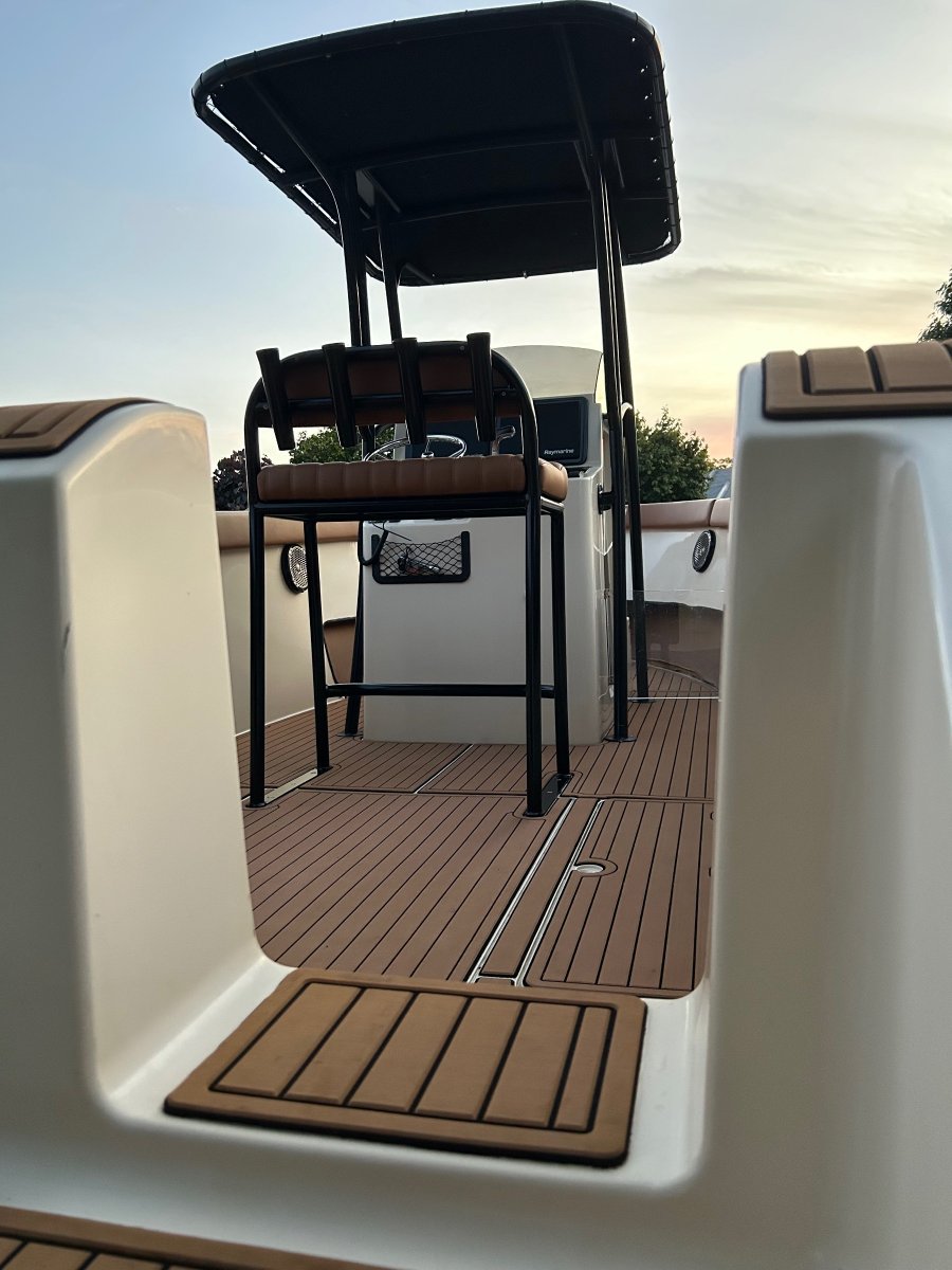 VMax 24 Offshore Sportfisher