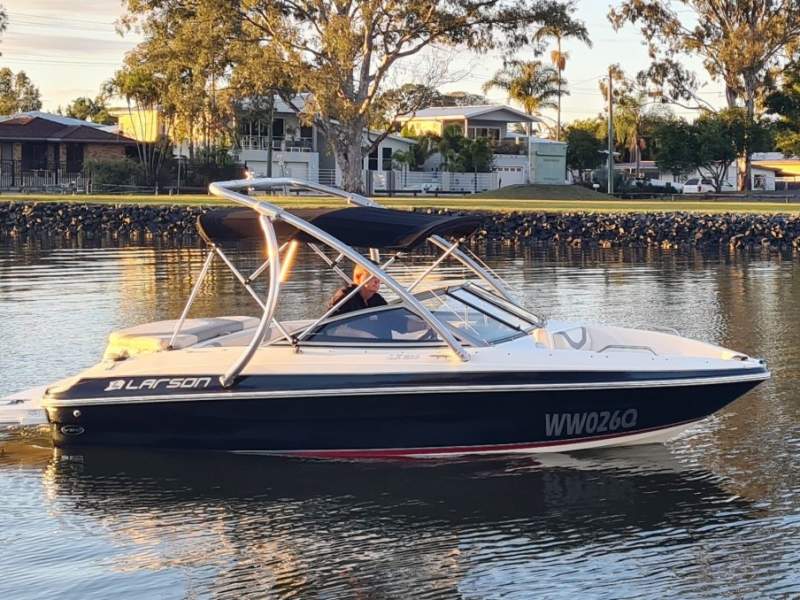 Larson Lx 185 For Sale on Gold Coast