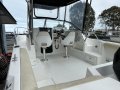 Whittley 2100 Walkaround - 150 HP 4 stroke showing 360 hours