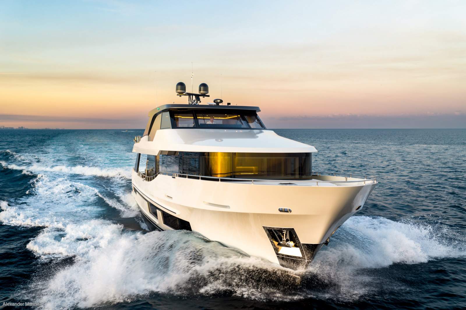 Ocean Alexander 28L