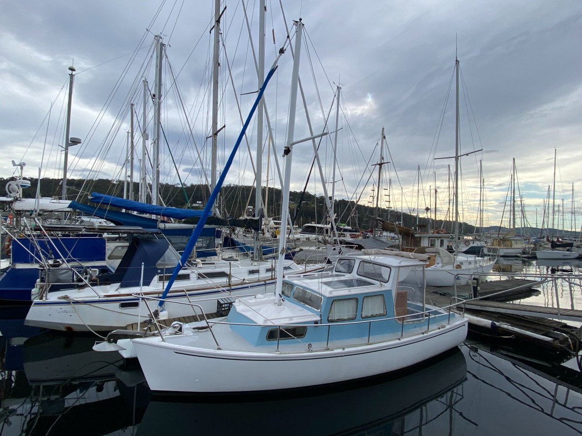 Custom Motor Sailer Peacemaker – OWNER SAYS SELL