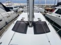 Jeanneau 42DS Deck Saloon