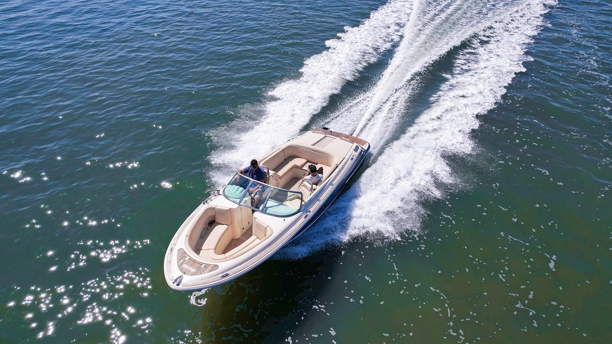 Chris Craft Launch 27