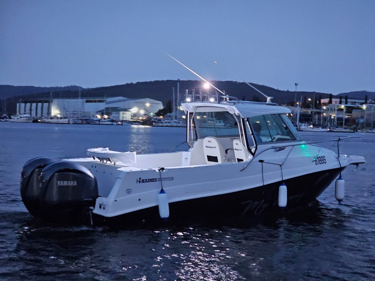 Haines Hunter 760 Enclosed