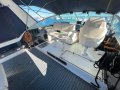 Sea Ray 340 Wide Body Express Crusier